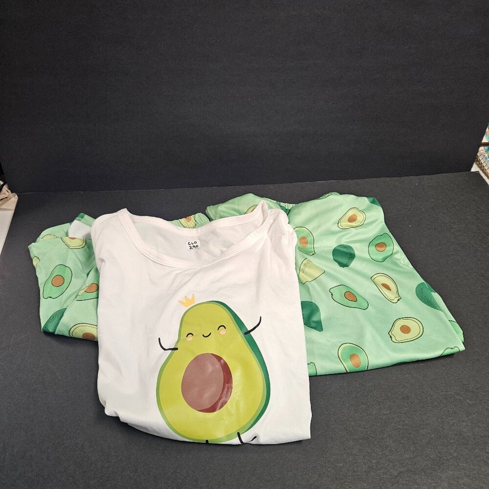 Unbranded 3 piece set Pajamas, Avocado, Shorts, Pants, T-Shirt, Size M